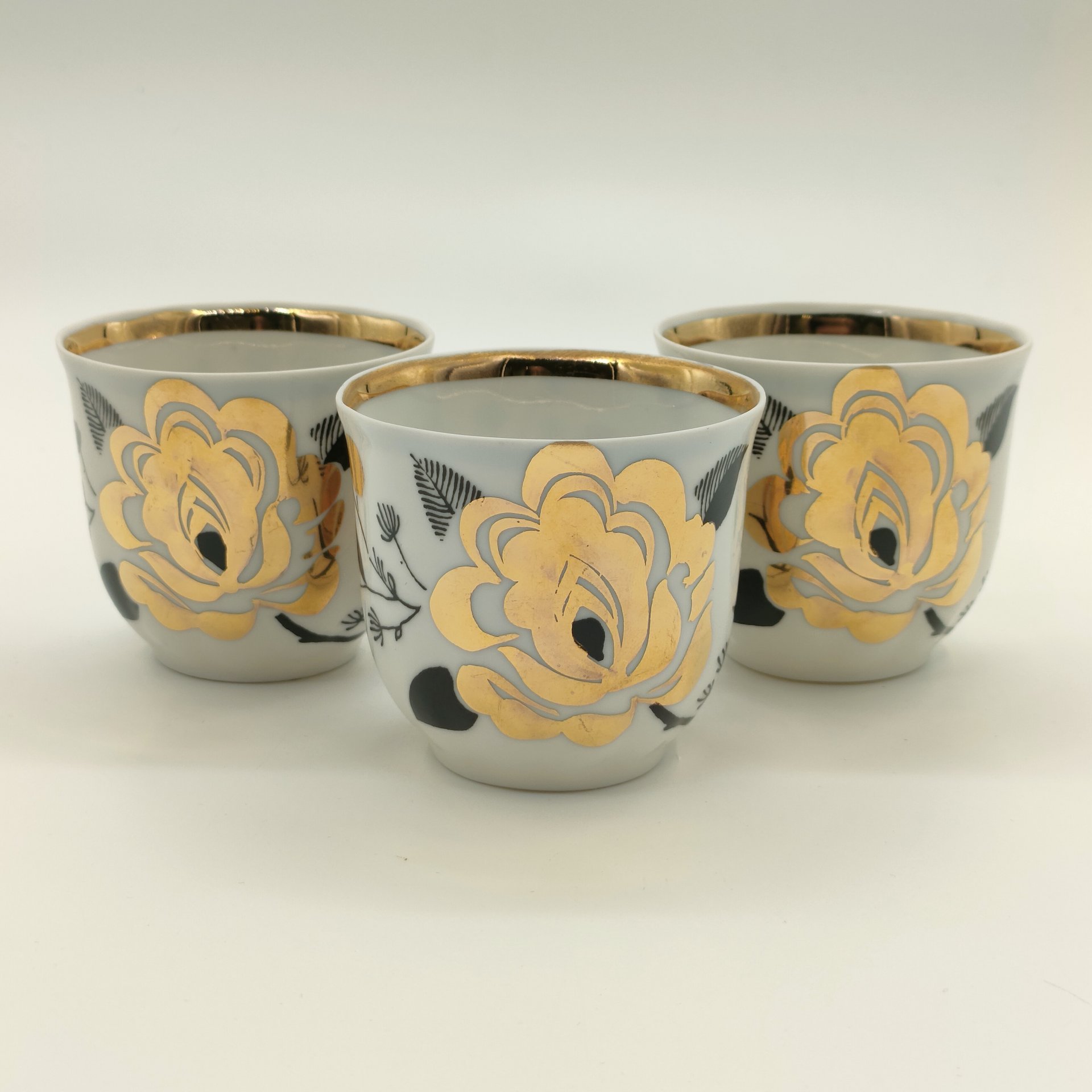 Набор из 3-х кофейных чашек "Золотая роза", фарфор, деколь, золочение, Дмитровский фарфоровый завод (ДФЗ Вербилки), СССР, 1965-1991 гг.