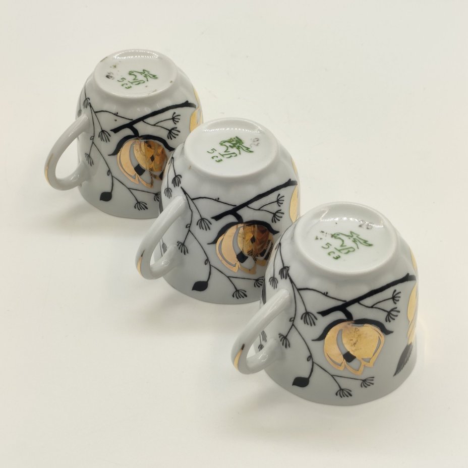 Набор из 3-х кофейных чашек "Золотая роза", фарфор, деколь, золочение, Дмитровский фарфоровый завод (ДФЗ Вербилки), СССР, 1965-1991 гг.