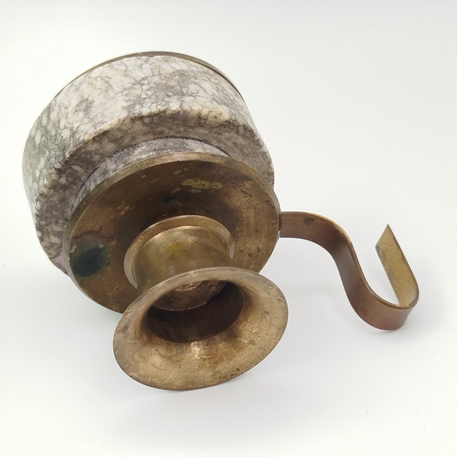 Подсвечник переносной на одну свечу, латунь, камень, Индия, 1980-2000 гг.