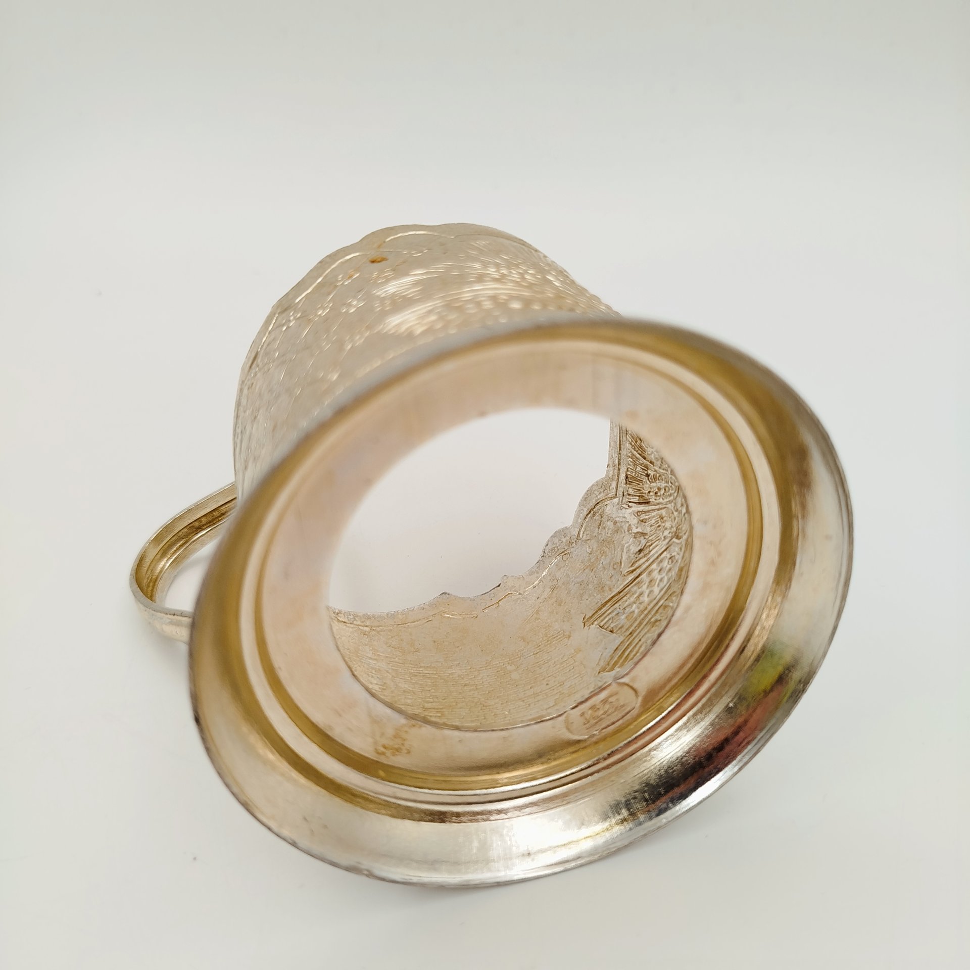 Подстаканник "Голубь мира", Кaзaкoвcкий Koмбинат Художеcтвeнныx изделий