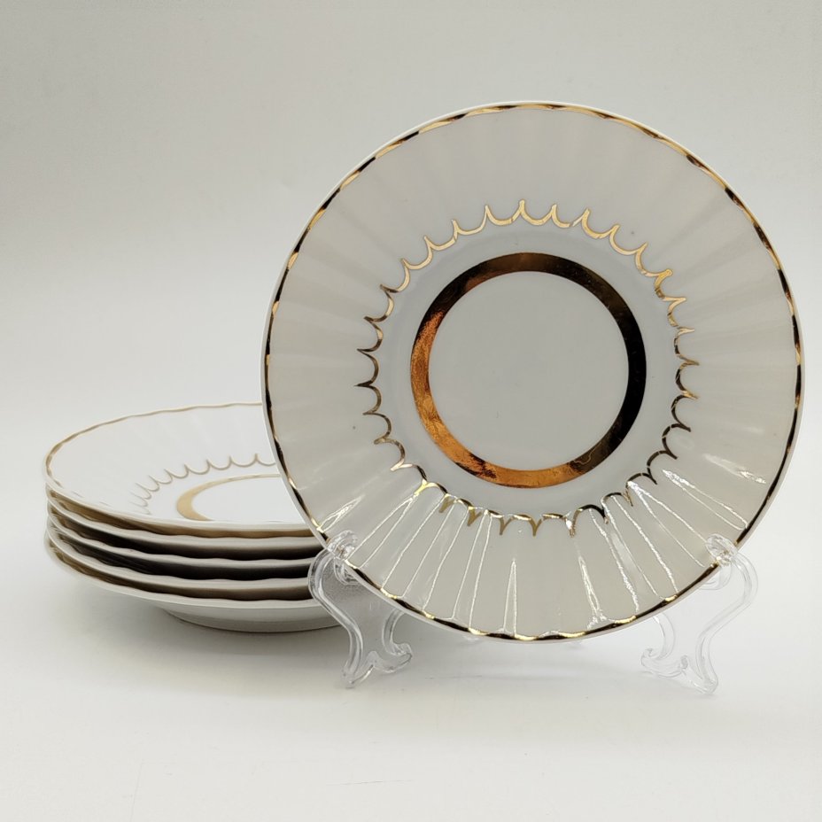 Набор из 6-ти блюдец с золотистой каймой