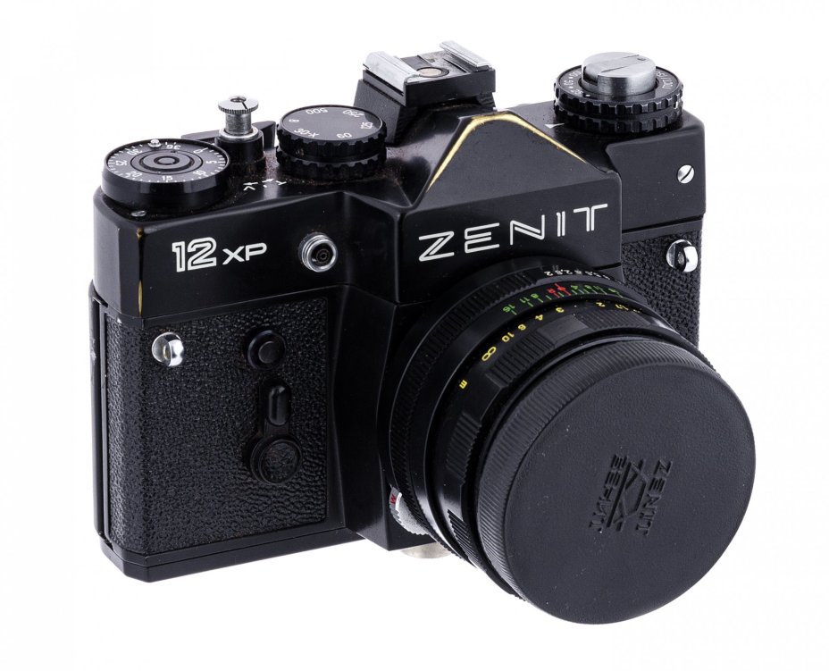 Фотоаппарат "Зенит 12XP" с объективом "Helios-44М", в родном кофре, алюминиевый сплав, Красногорский механический завод, СССР, 1990 г., Красногорский механический завод (КМЗ)