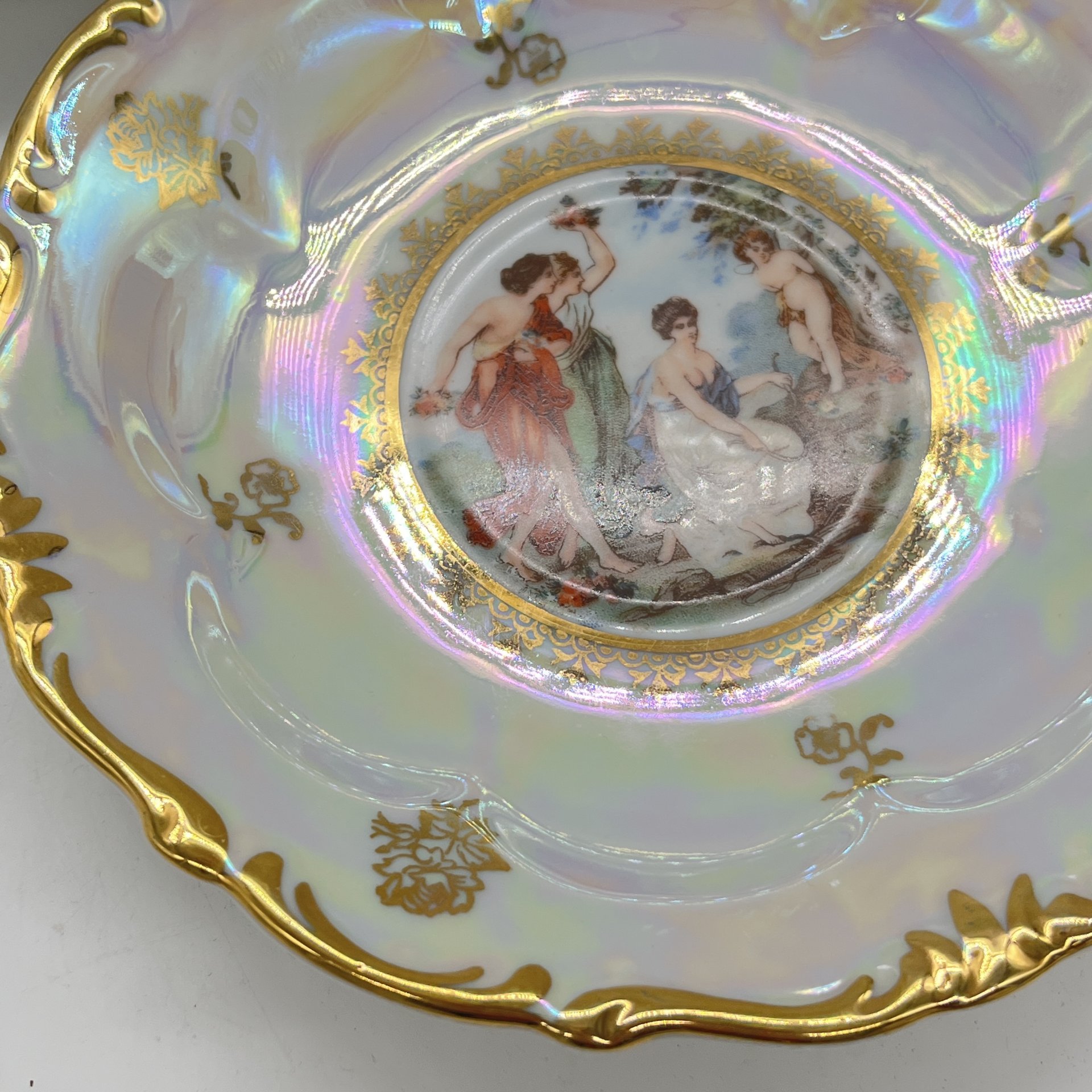 Набор из 2 десертных тарелок из сервиза "Мадонна", фарфор, люстр, золочение, деколь, Sonneberg Porzellan, ГДР, 1950-1970 гг.