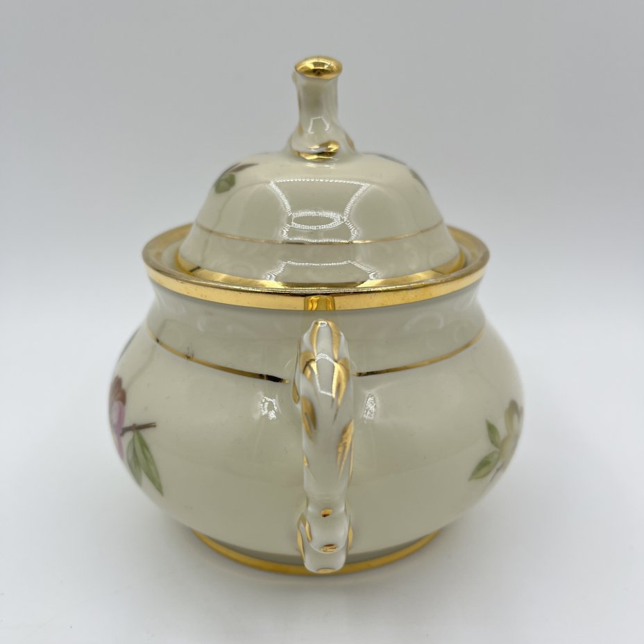 Сахарница с изображением цветущей ветви, Kjøbenhavns Porcellains Maleri (KPM)