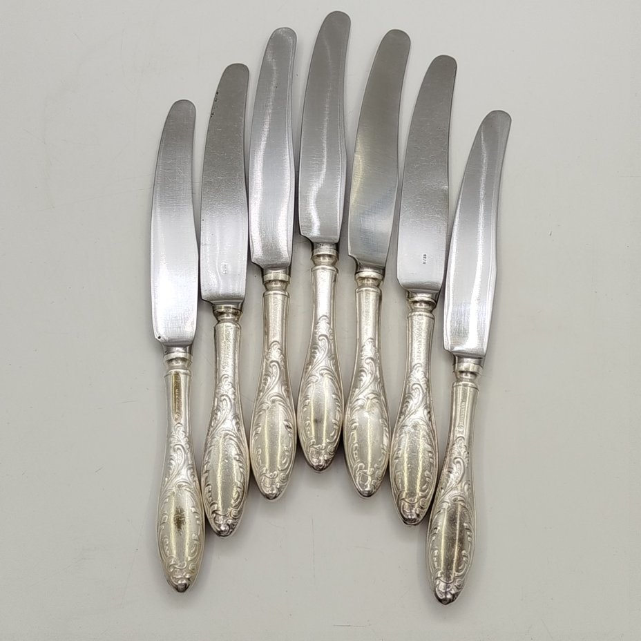 Набор из семи закусочных/десертных ножей "Пламя", мНЦ (медь-никель-цинк), сталь, Кольчугинский завод цветных металлов, СССР, 1960-1980 гг.