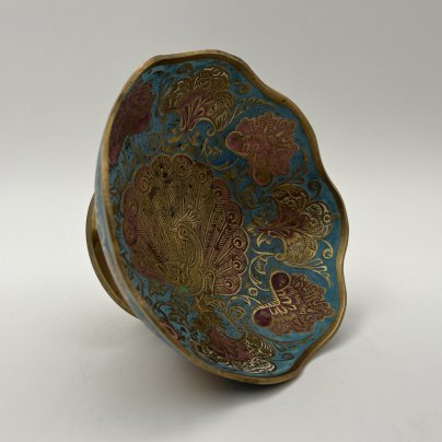 Орешница в восточном стиле, декорированная изображением павлина на голубом фоне, латунь, холодные эмали, Индия, 1970-1990 гг.