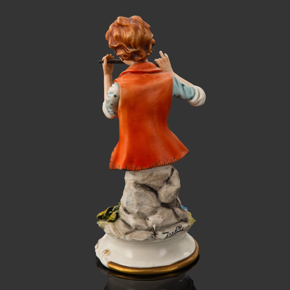 Статуэтка "Юноша с дудочкой", Zanelli, бисквит, Capodimonte (Каподимонте), Италия, 1970-1990 гг.
