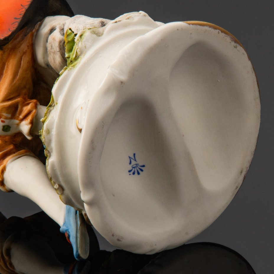 Статуэтка "Юноша с дудочкой", Zanelli, бисквит, Capodimonte (Каподимонте), Италия, 1970-1990 гг.