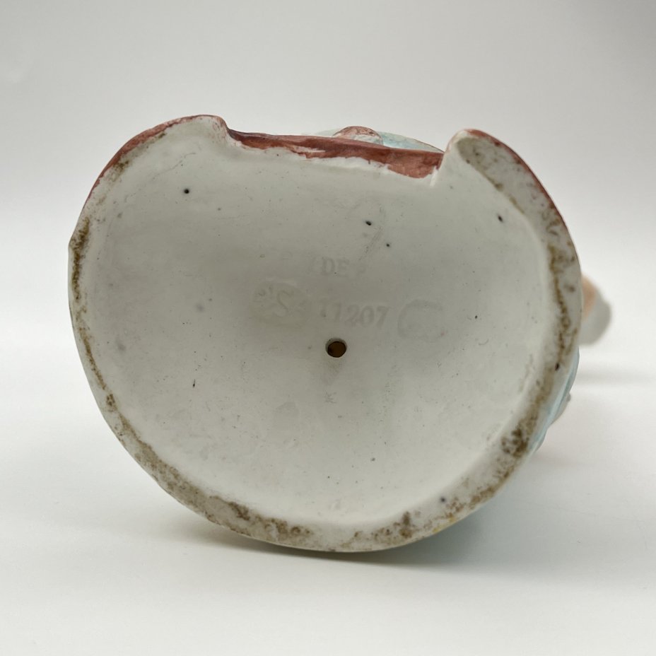 Статуэтка "Дама в розовом"