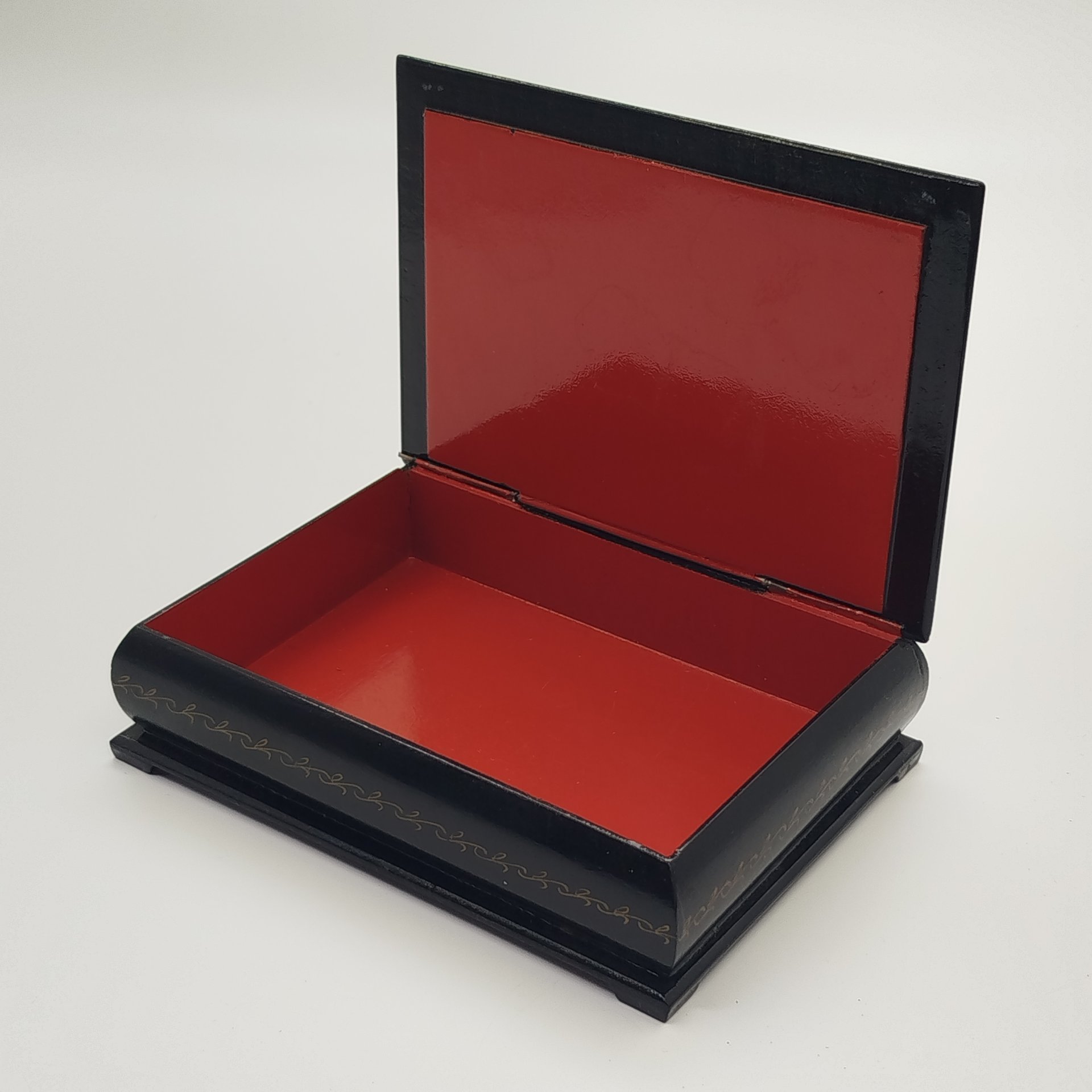 Шкатулка "Князь Гвидон и Царевна"