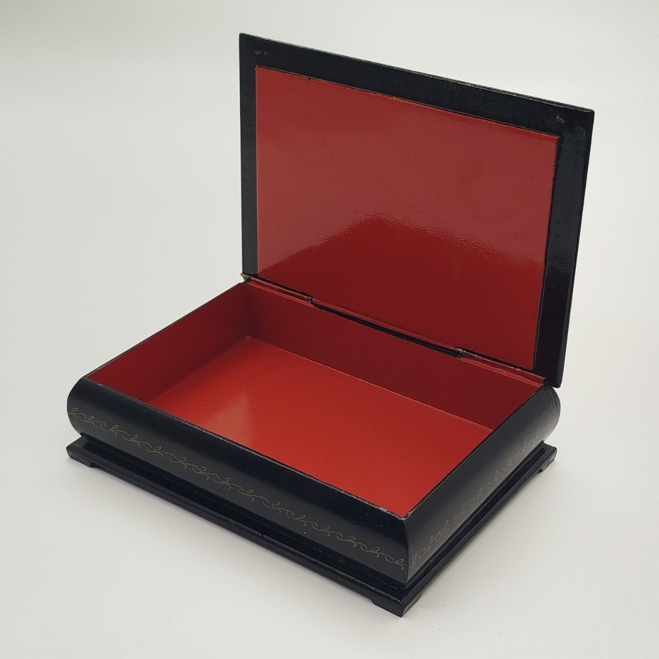 Шкатулка "Князь Гвидон и Царевна"