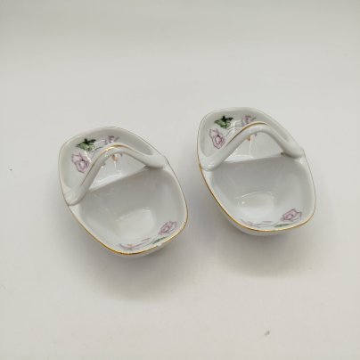 Набор из двух менажниц на две секции с растительным декором, фарфор, деколь, золочение, Concordia Lesov, Чехословакия, 1970-1991 гг.