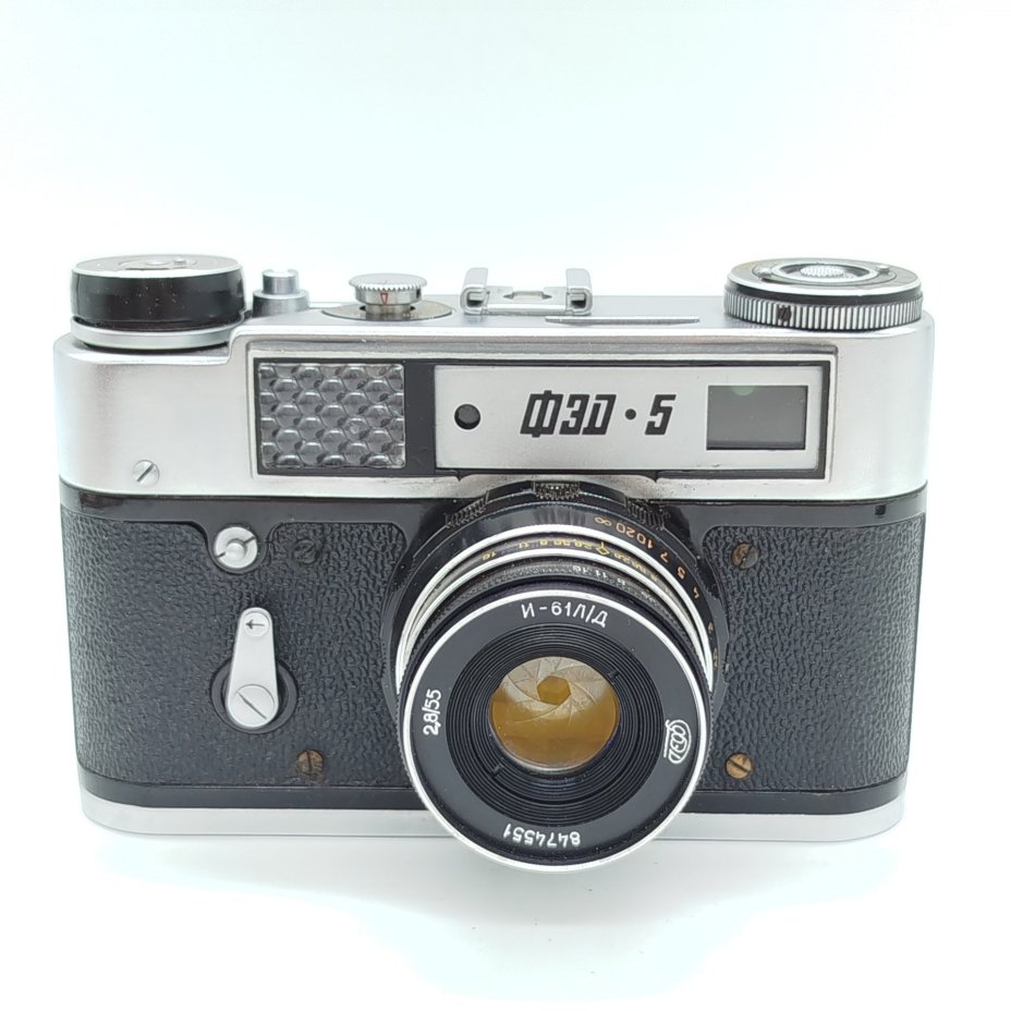 Фотоаппарат "ФЭД-5" с объективом "Индустар-61 Л/Д" в оригинальном кофре, Харьковский машиностроительный завод им. Дзержинского (ФЭД)