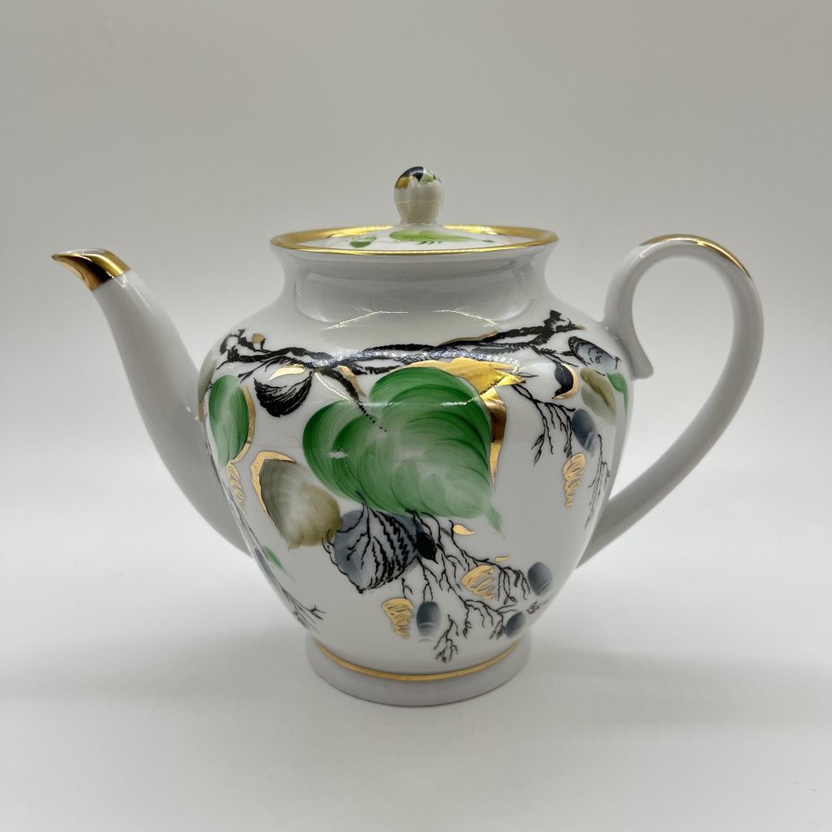 Чайник заварочный "Берёзка" (крышка в подборе), фарфор, золочение, роспись, Ленинградский фарфоровый завод (ЛФЗ), СССР, 1970-1986 гг.