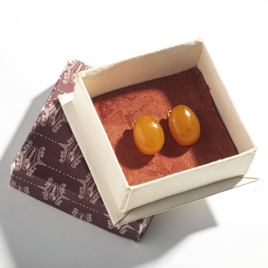 Серьги (клипсы) с янтарными вставками в коробочке (в подборе), Калининградский янтарный комбинат