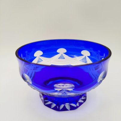 Конфетница кобальтового оттенка с декором в виде гирлянд, хрусталь, алмазная грань, СССР, 1970-1990 гг.