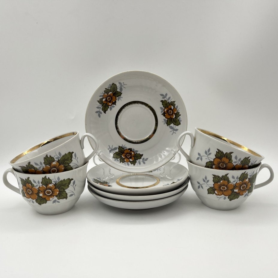Набор чайных пар на 4 персоны с цветочным декором, фарфор, деколь, золочение, Рижский фарфорово-фаянсовый завод, СССР, 1970-1980 гг.