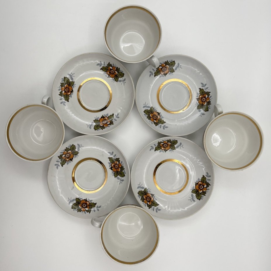 Набор чайных пар на 4 персоны с цветочным декором, фарфор, деколь, золочение, Рижский фарфорово-фаянсовый завод, СССР, 1970-1980 гг.