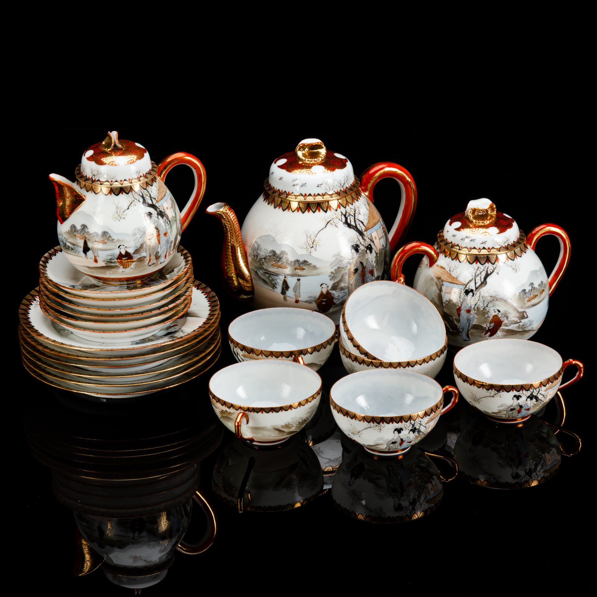 Чайный сервиз "Прогулка гейш ранней весной" на 6 персон (21 предмет), фарфор, роспись, золочение, Япония, 1920-1950 гг.