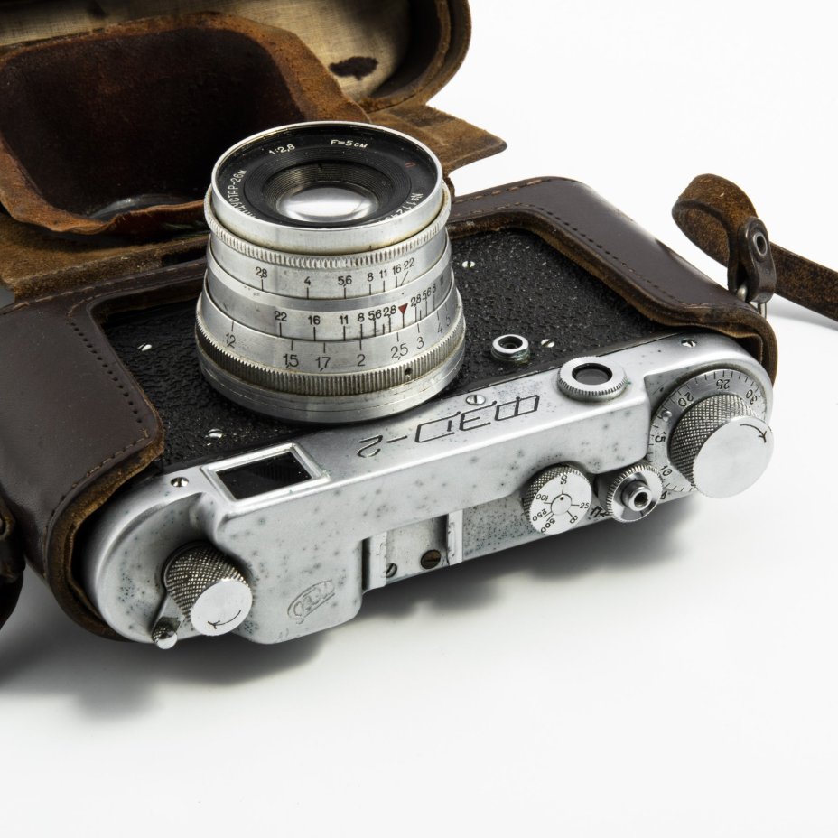 Фотоаппарат "ФЭД-2" с объективом "Индустар-26м" в оригинальном кофре, Харьковский машиностроительный завод им. Дзержинского (ФЭД)