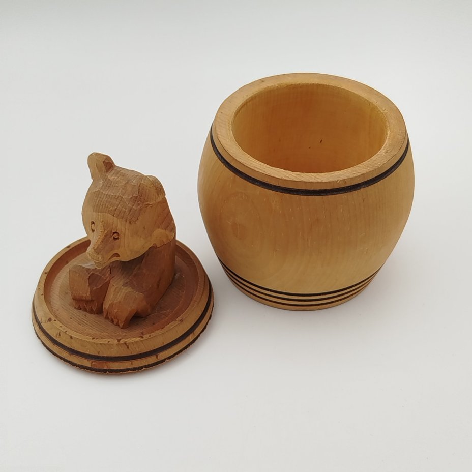 Бочонок для хранения меда (медовница) с мишкой на крышке