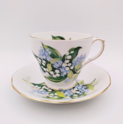 Чайно-кофейная пара "Lily of the valley", ("Ландыши"), мануфактура Royal Winchester