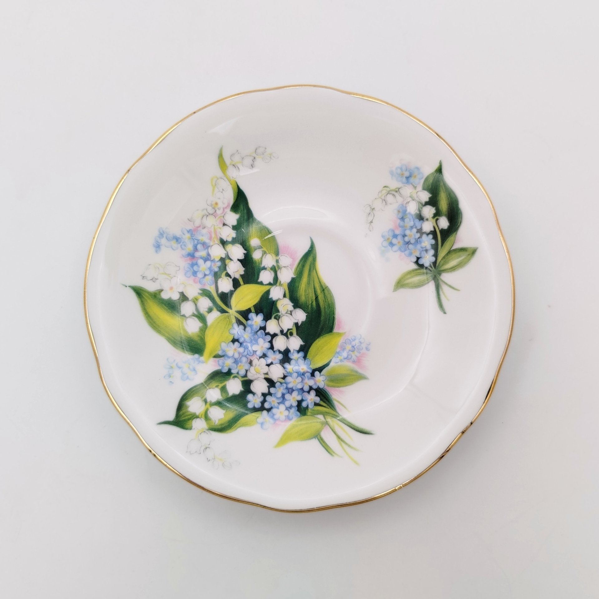 Чайно-кофейная пара "Lily of the valley", ("Ландыши"), мануфактура Royal Winchester