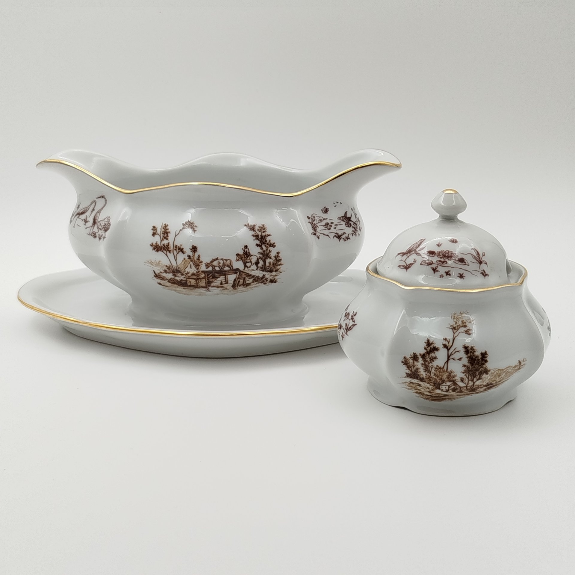 Пара соусников с изображение пейзажа, фарфор, деколь, Bohemia (Neurohlau), Чехословакия, 1980-1990 гг.