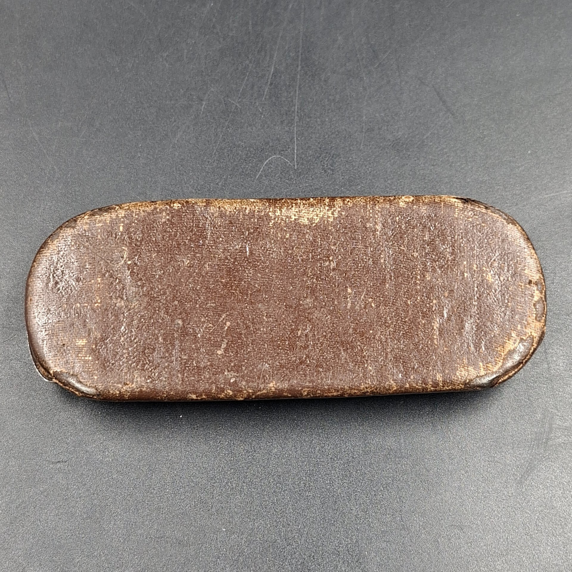 Футляр для пенсне, металл, ткань, Европа, 1900-1940 гг.