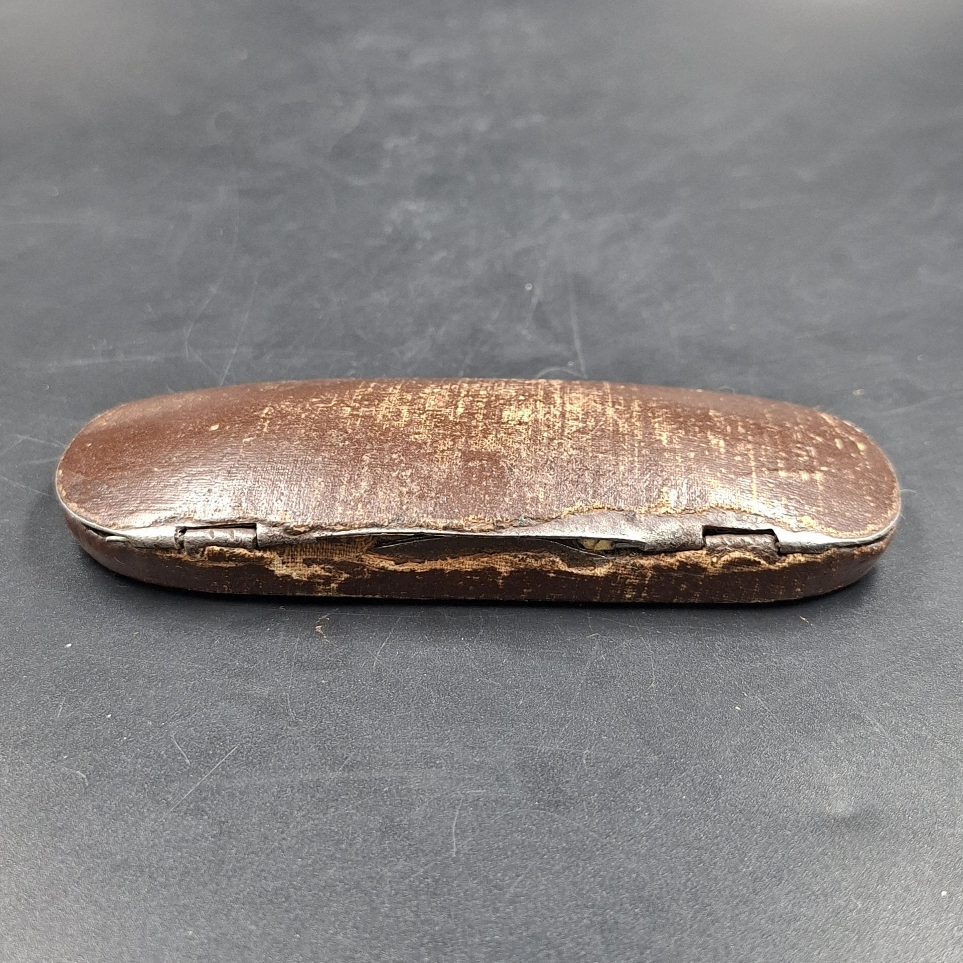 Футляр для пенсне, металл, ткань, Европа, 1900-1940 гг.