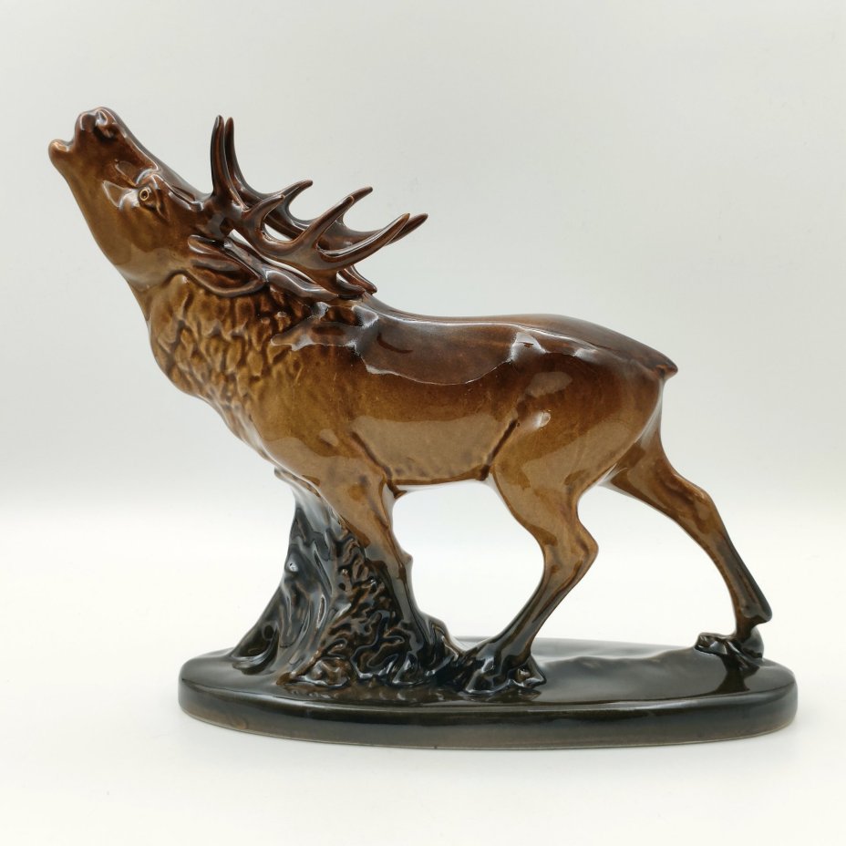 Статуэтка "Олень", фарфор, роспись, глазурь, Германия, 1970-1990 гг.