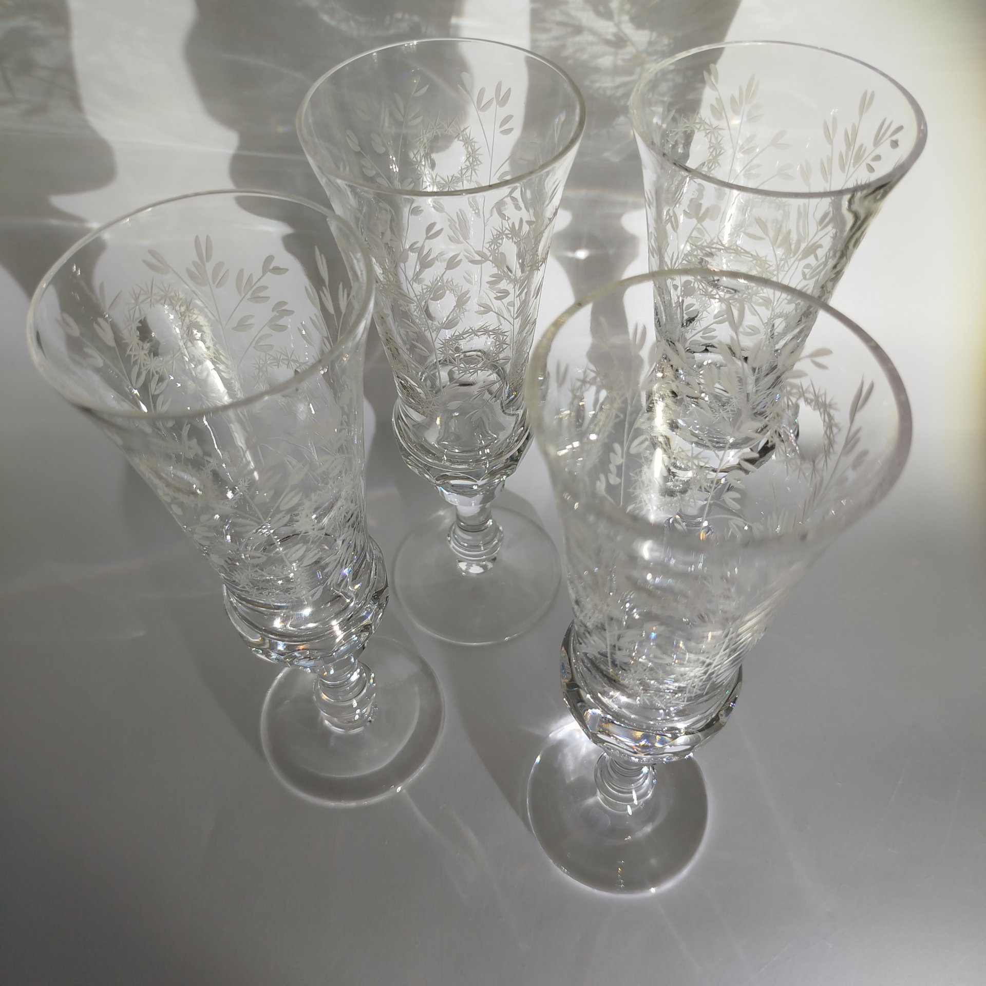 Набор из четырех фужеров "Нектар", автор Смирнова Л.Д., хрусталь, гравировка, Ленинградский завод художественного стекла (ЛЗХС), СССР, 1970-1980 гг.