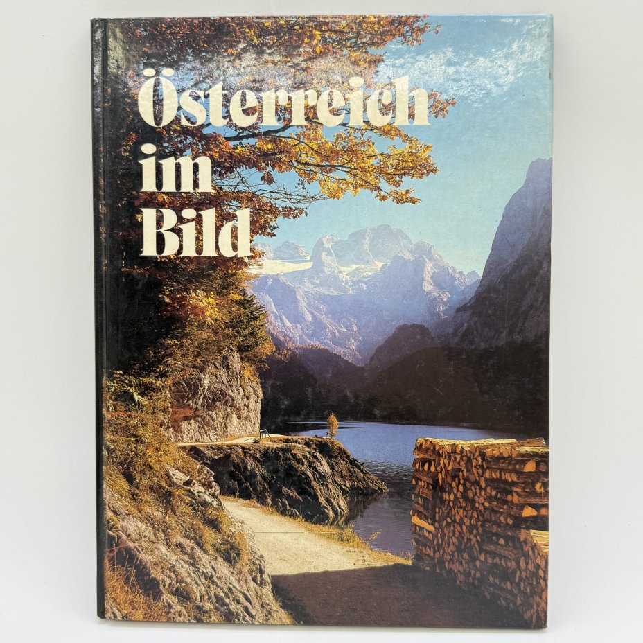 Книга "Österreich im Bild" на немецком языке, автор Marion Schmid, бумага, печать, Германия, 1970-1980 гг.