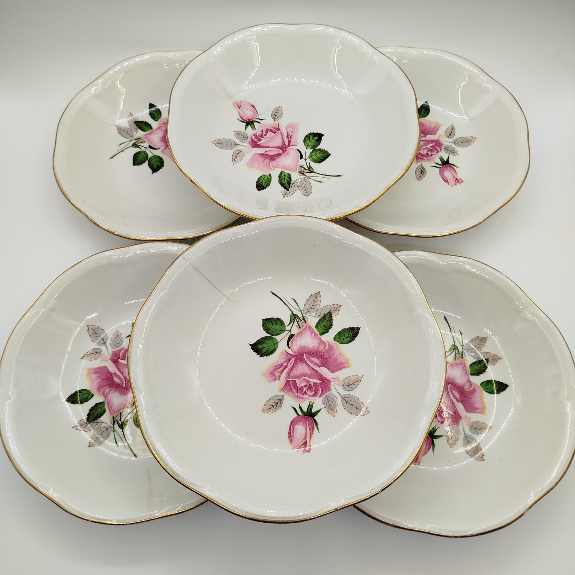 Набор из 6-ти тарелок "Роза" из сервиза "Chenonceaux", Gien, фаянс, деколь, золочение, Франция, 1950-1960 гг.