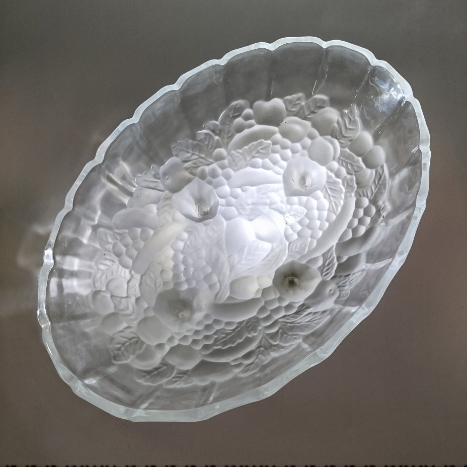 Фруктовница, украшенная декором в виде винограда, Indiana Glass Co.