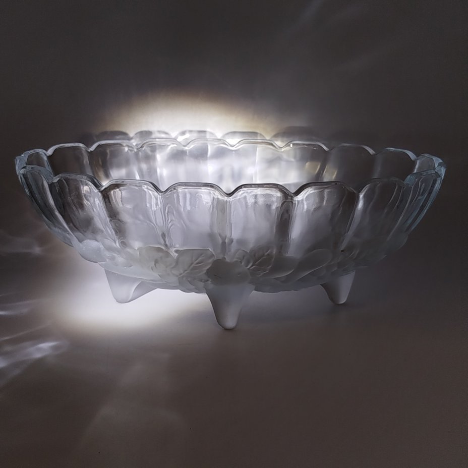 Фруктовница, украшенная декором в виде винограда, Indiana Glass Co.