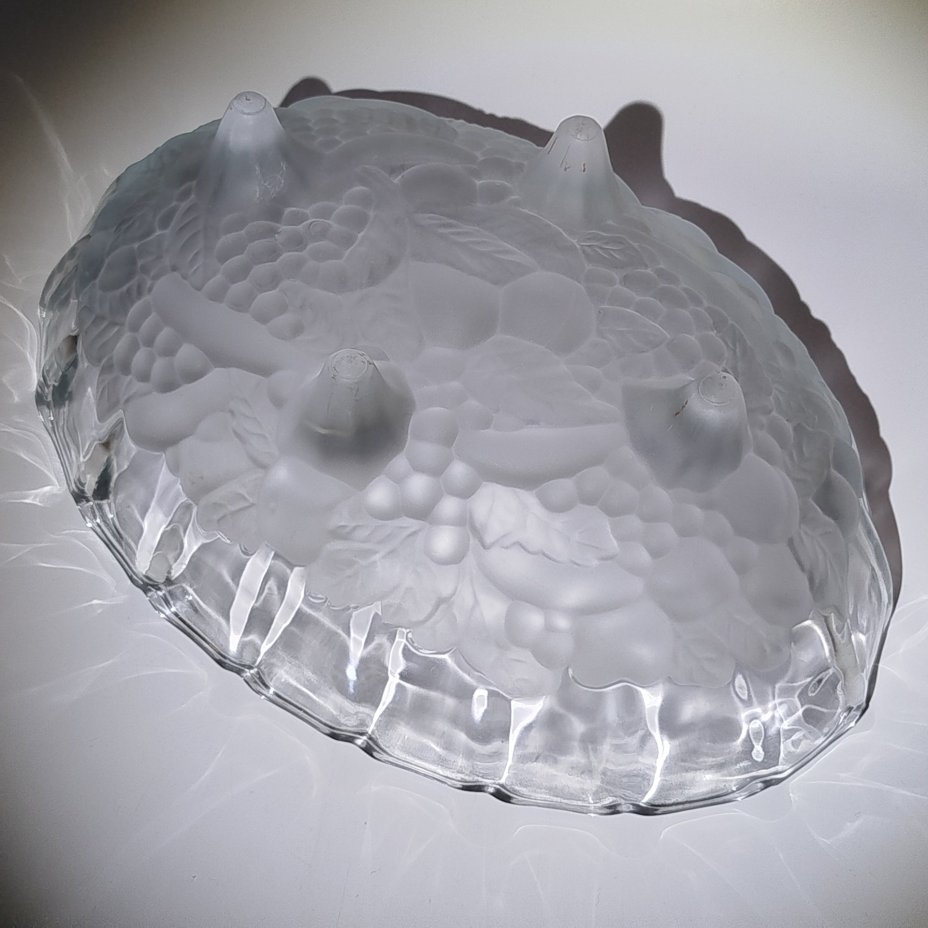 Фруктовница, украшенная декором в виде винограда, Indiana Glass Co.