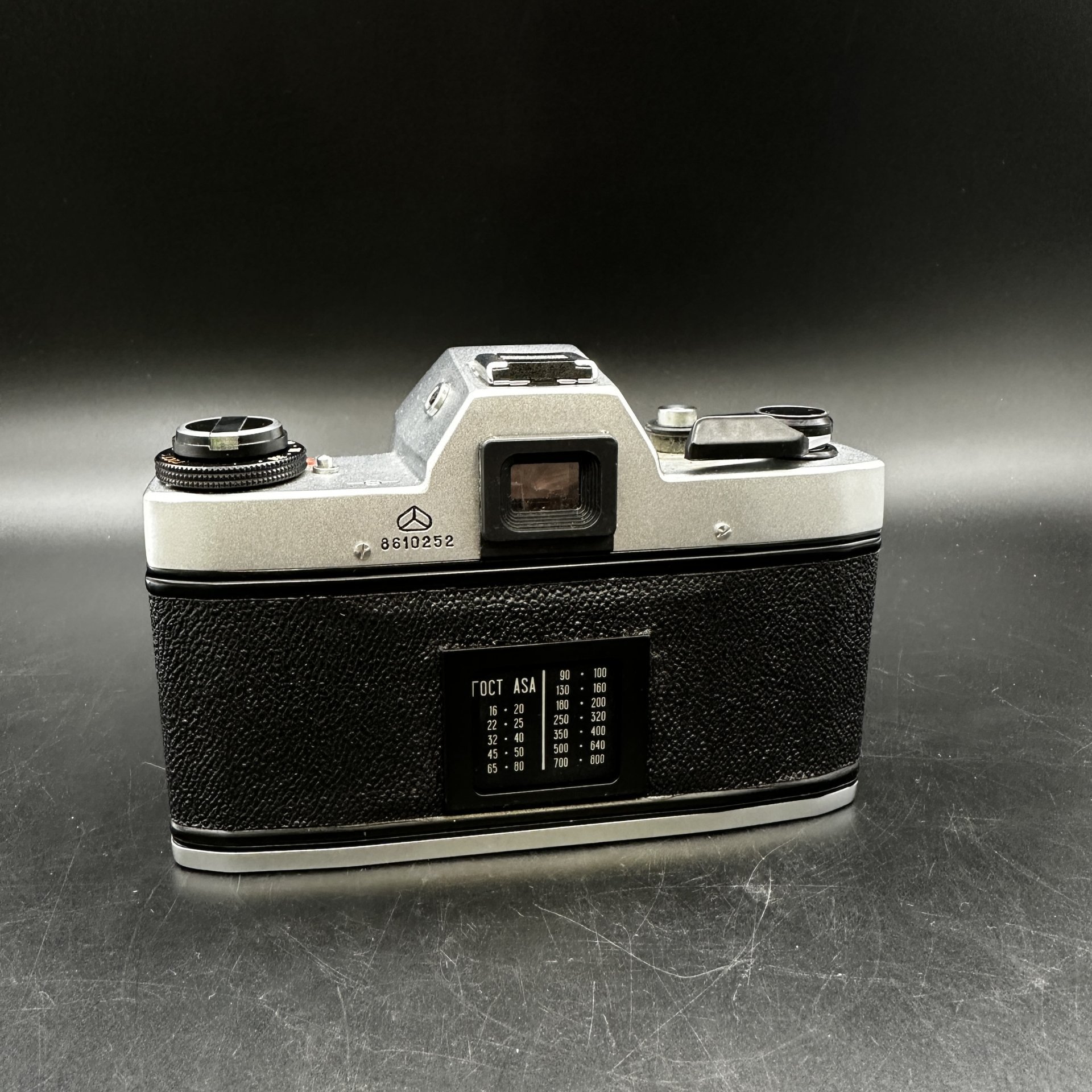 Фотоаппарат не рабочий "Киев-19" с объективом "Гелиос 81 Н", Киевский завод «Арсенал»