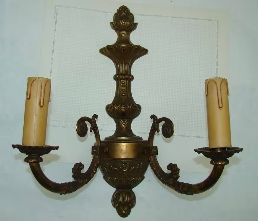 Светильник настенный