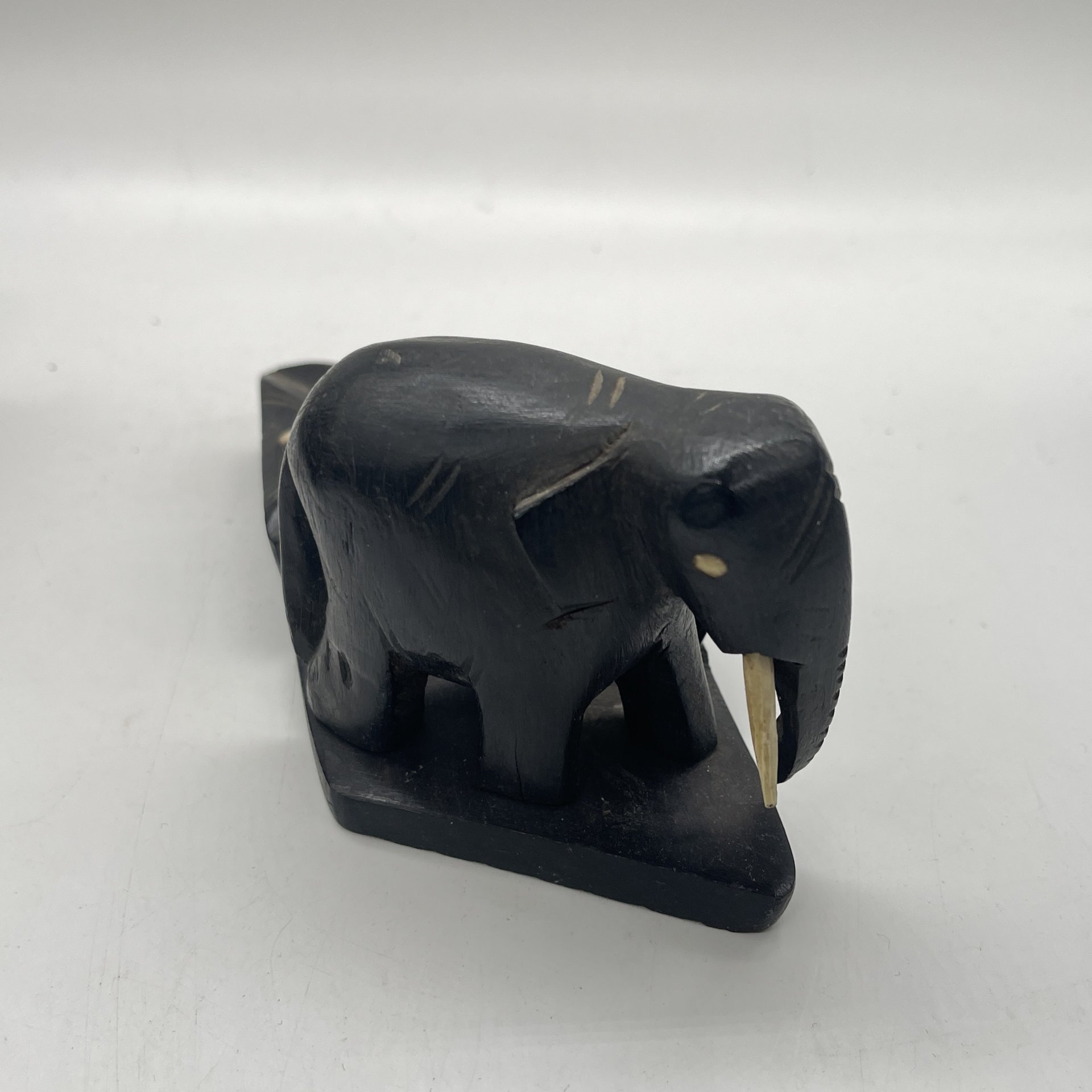 Пепельница "Слон", дерево, кость, резьба, инкрустация, Африка, 1980-2000 гг.