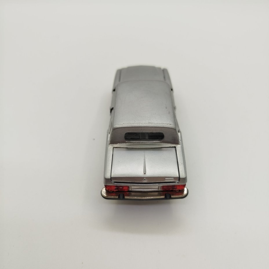 Модель автомобиля "Волга ГАЗ-24", масштаб 1:43, металл, пластик, СССР, 1970-1980 гг.