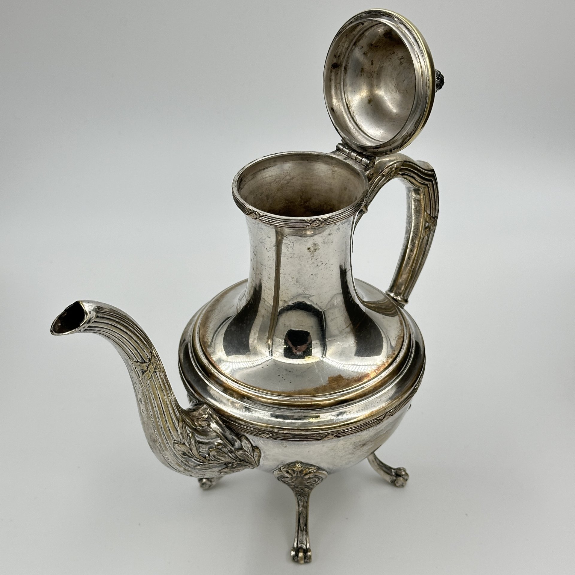 Чайник (кофейник) в стиле Ампир