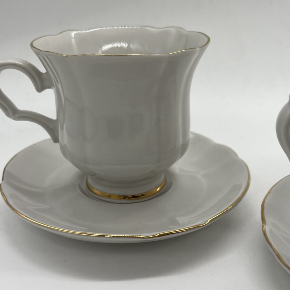 Набор из 2 чайных пар с лаконичным декором, фарфор, золочение, Коростенский фарфоровый завод (КФЗ), Восточная Европа, 1970-1990 гг.