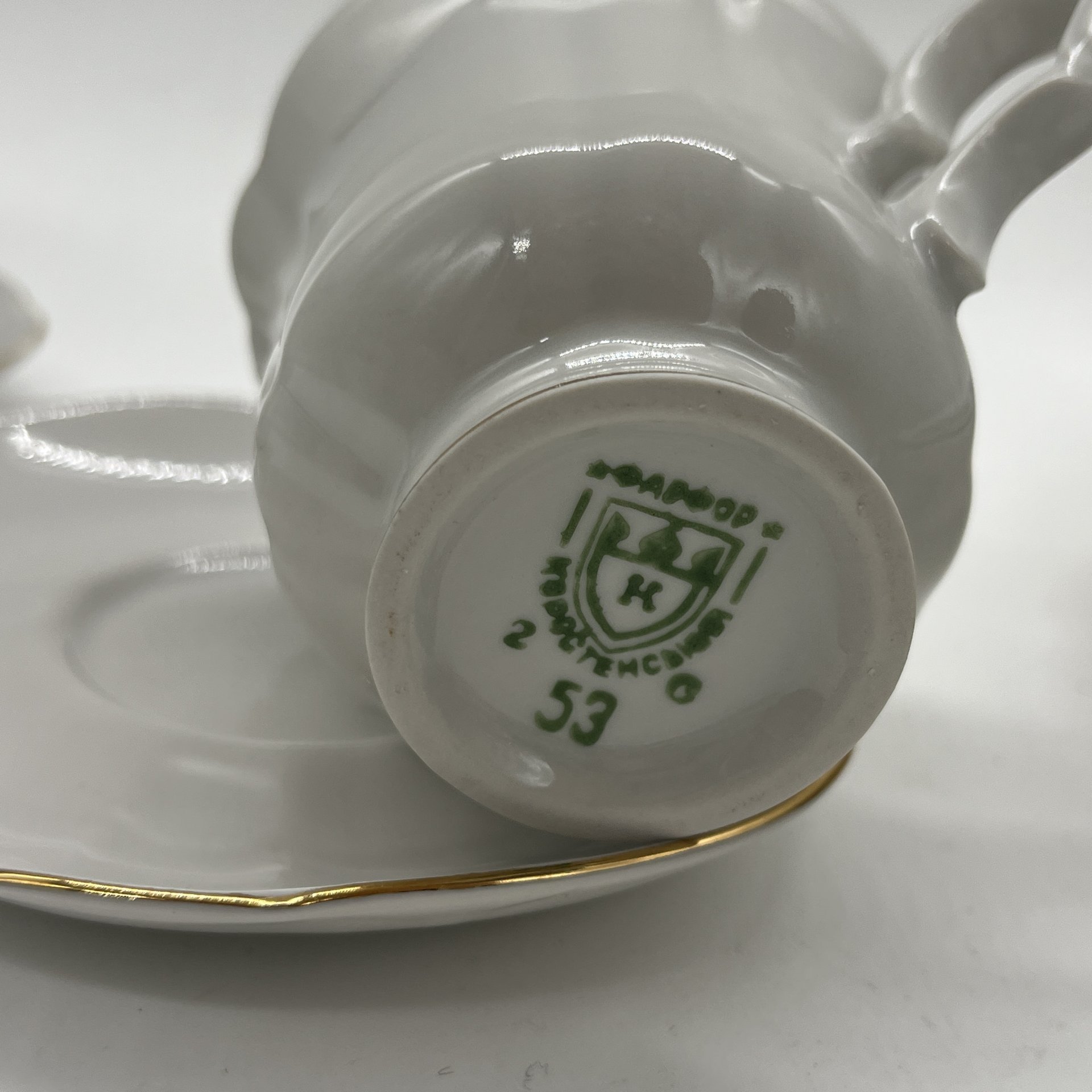 Набор из 2 чайных пар с лаконичным декором, фарфор, золочение, Коростенский фарфоровый завод (КФЗ), Восточная Европа, 1970-1990 гг.