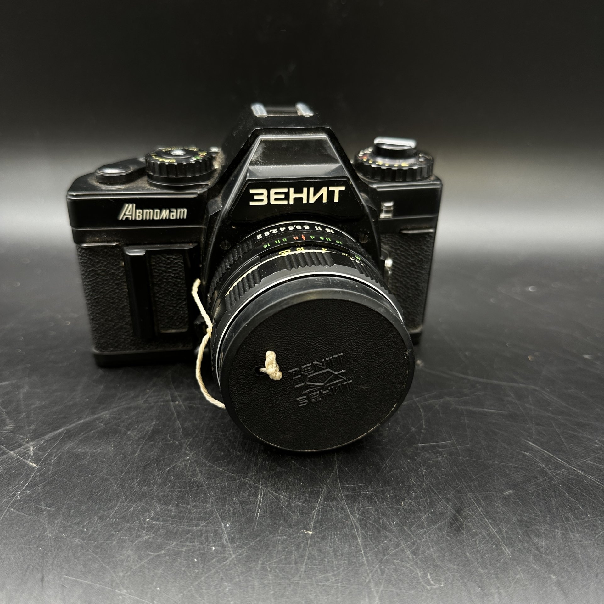 Фотоаппарат (нерабочий) "Зенит автомат" с объективом "Гелиос-44К-4", в кофре, Красногорский механический завод (КМЗ)