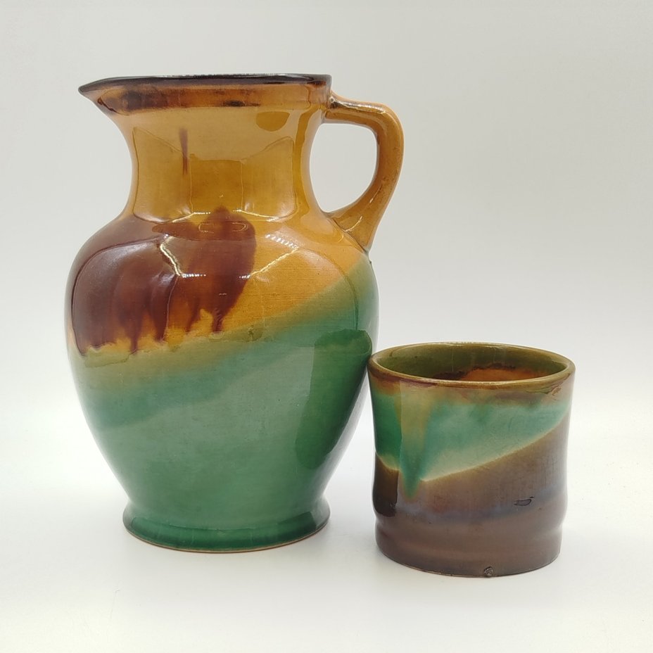 Набор из кувшина и стакана в коричнево-зеленой гамме