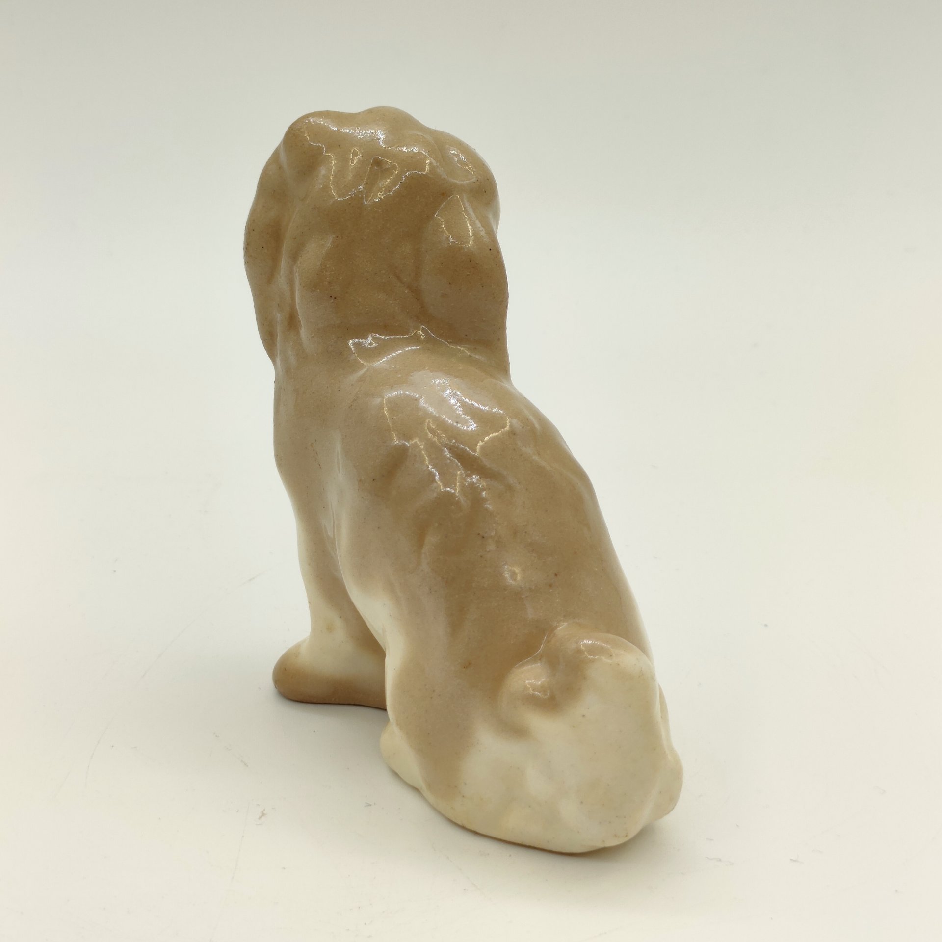 Статуэтка "Собака", фаянс, аэрография, роспись, СССР, 1960-1980 гг.