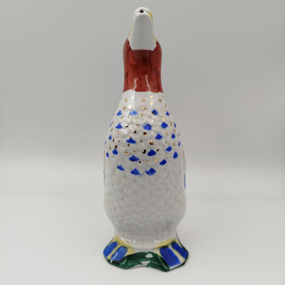 Штоф "Утка", скульптор Ризнич И.И., фарфор, роспись, золочение, Ленинградский фарфоровый завод (ЛФЗ), СССР, 1960-1970 гг.