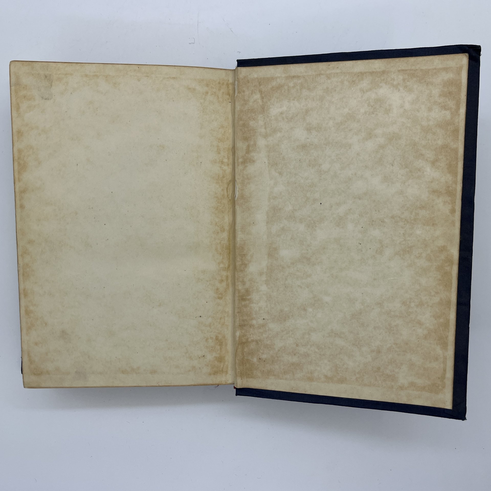 Набор из 2-х книг "Полное собрание сочинений", V и XIV тома, Анатоль Франс, бумага, картон, печать, Издательство «Academia», СССР, 1937 г.