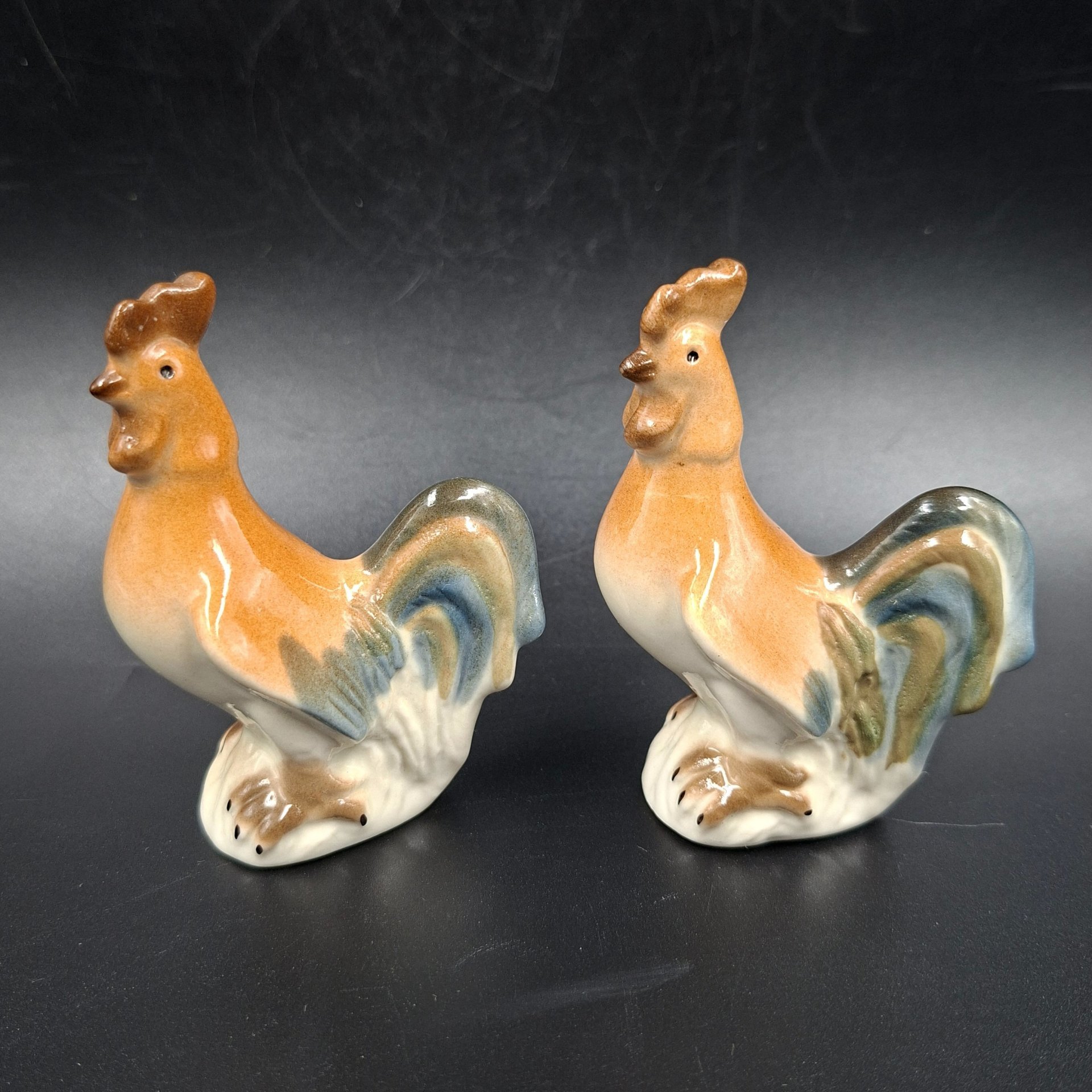 Статуэтки парные "Петухи", фарфор, роспись, Ленинградский фарфоровый завод (ЛФЗ), СССР, 1989-2001 гг.